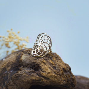 Filigraner Ring mit "Samen des Lebens" Symbol