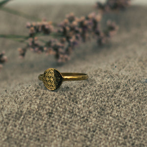 Filigraner Lebensblume Ring