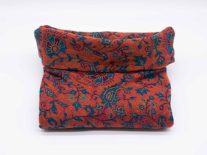 Warmer Poncho mit Paisley Muster, rotorange / blau