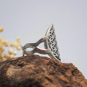 Ring &quot;Lebensblume&quot; mit außergewöhnlichen Ringband, 925 Sterlingsilber