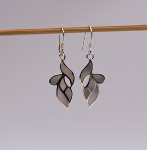 Blatt Hängeohrring, Blüten aus Perlmutt, 925 Sterlingsilber