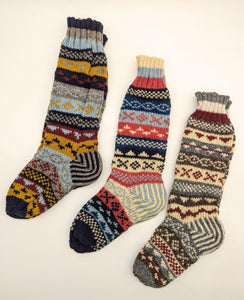 Handgestrickte Socken, Haussocken aus 100% Wolle