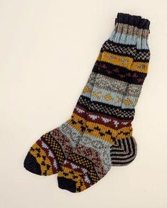 Handgestrickte Socken, Kuschelige Haussocken aus 100% Wolle