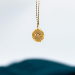 Goldene Halskette SONNE