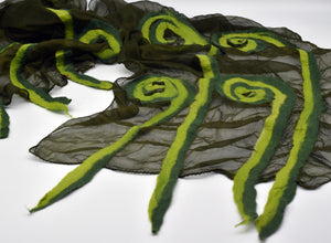 Seidentuch "Nima" aus Seide und Merinowolle, für alle Jahreszeiten, handgefertigt