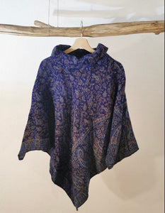 Poncho mit Paisley Muster , blau / türkis