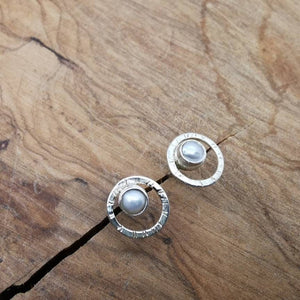Silberohrstecker Kreis mit Perle, 925 Sterlingsilber