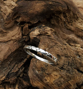 Glatter Silberring mit Textur, Stapelring, Minimal Band Ring, 925 Sterlingsilber