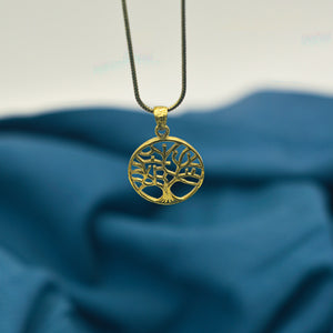 Halskette mit goldenen Lebensbaum Anhänger