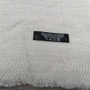 Luxuriöse Kaschmir Decke Yin & Yang, aus 100% Kaschmirwolle, 135 x 250 cm