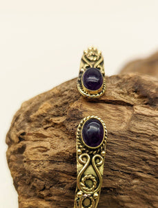 Messingarmreif, gold, mit Amethyst