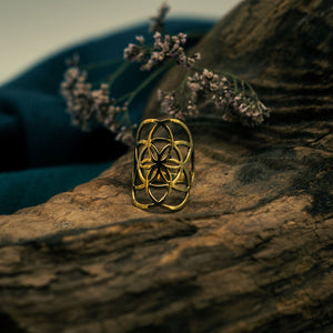 Goldener Mandala Ring aus Messing